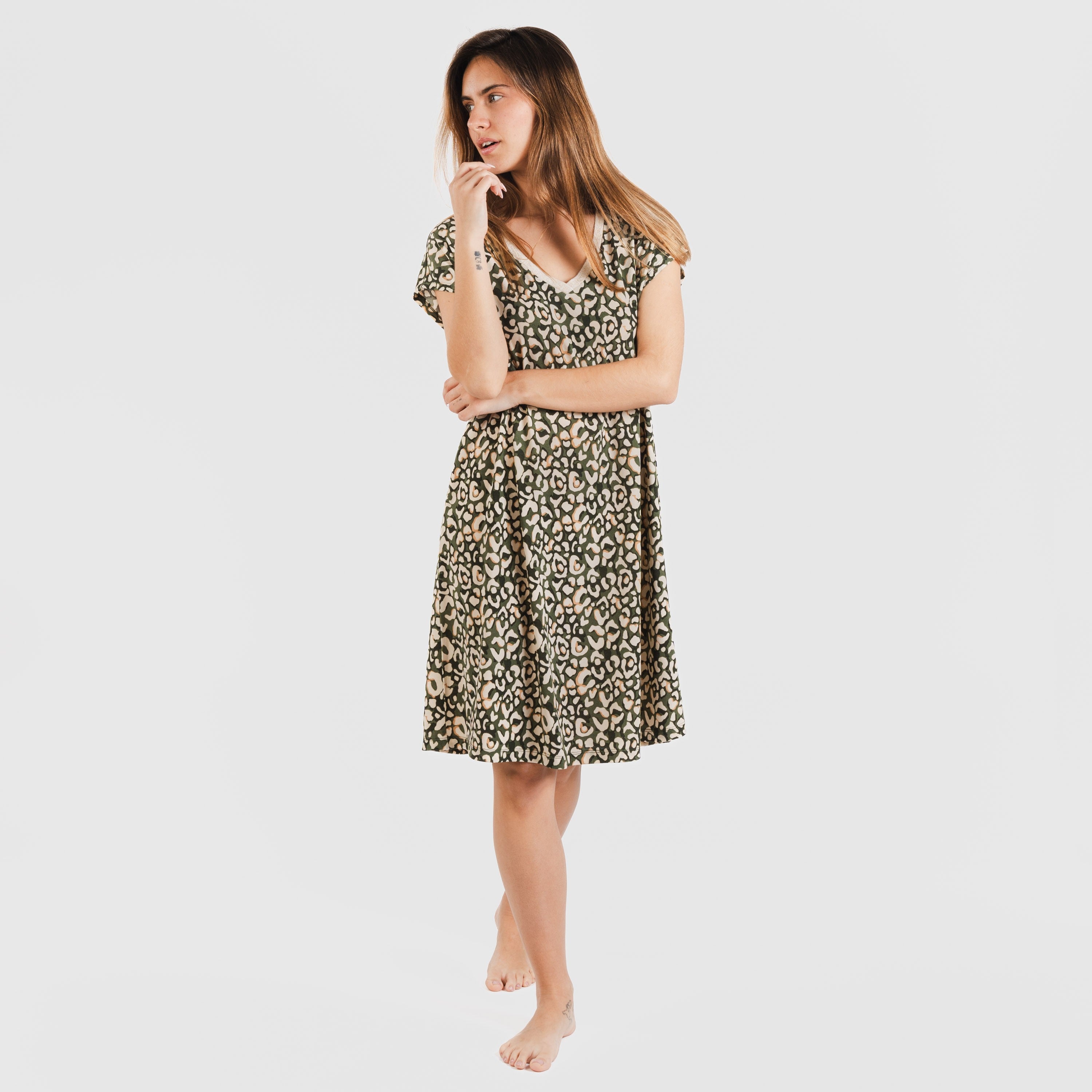 ABITO CORTO FLUO IN CREPE MILINA