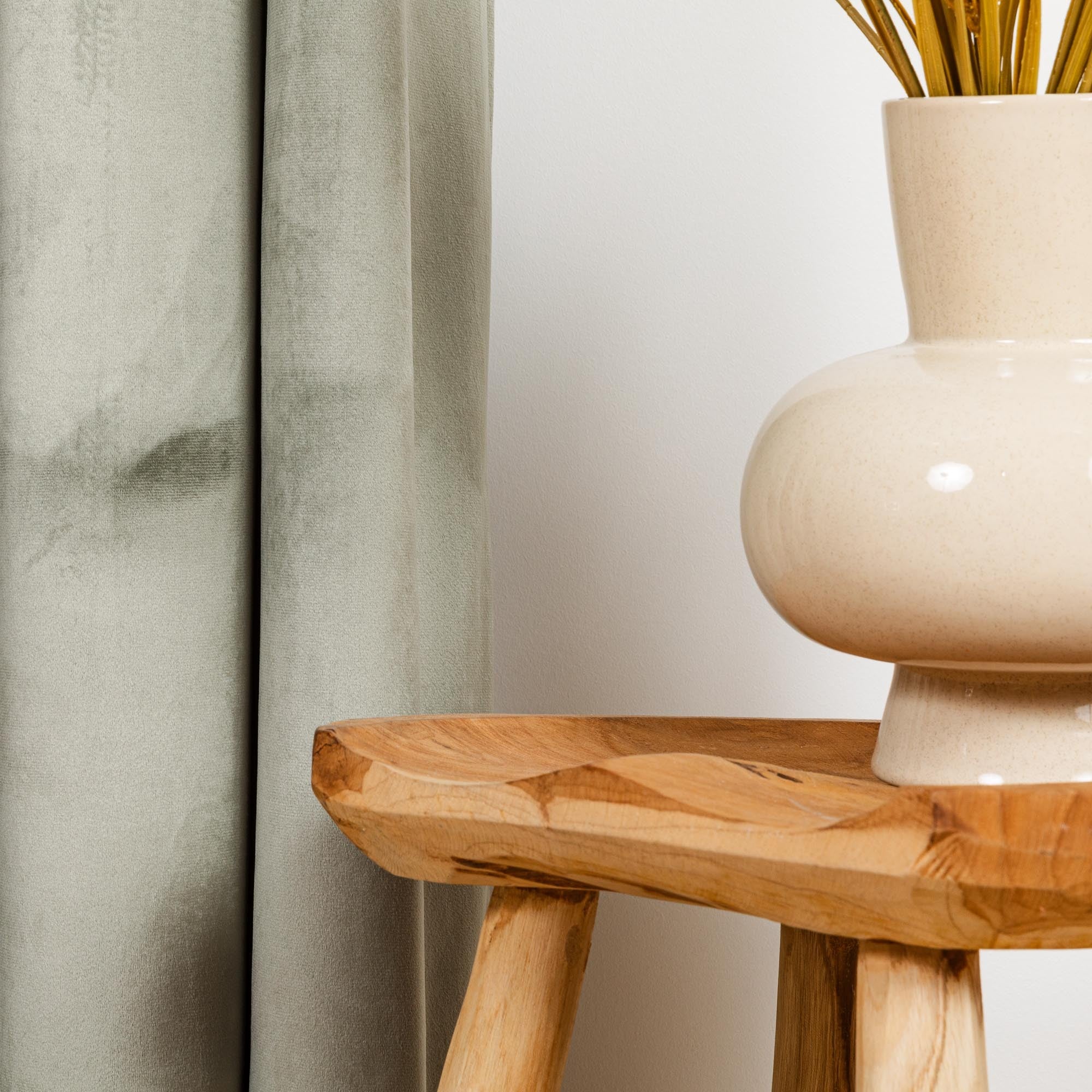 NUOVA TENDA CON OCCHIELLI IN VELLUTO