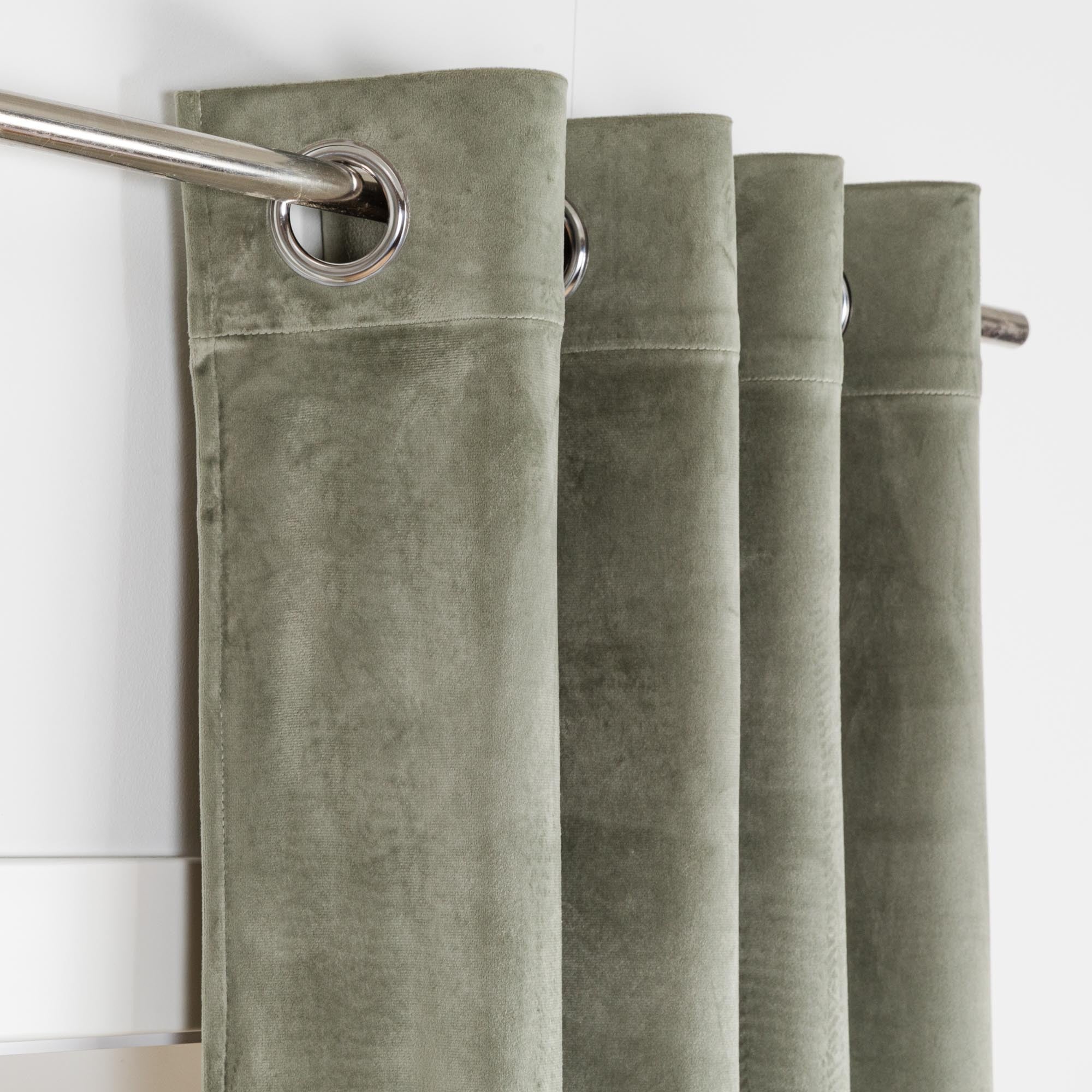 NUOVA TENDA CON OCCHIELLI IN VELLUTO