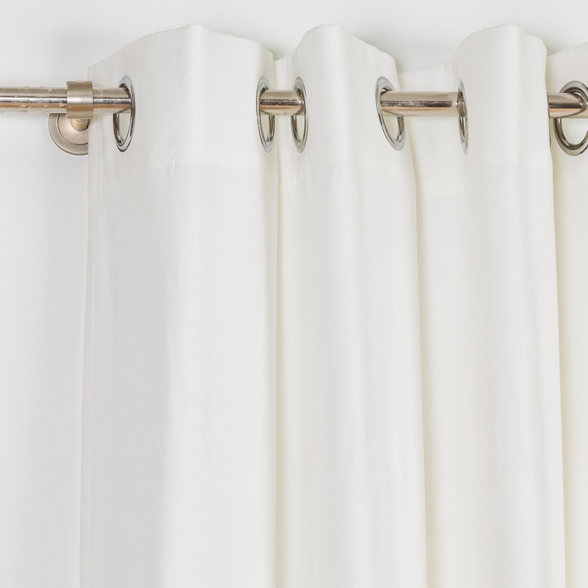 TENDA CON OCCHIELLI IN CAMOSCIO