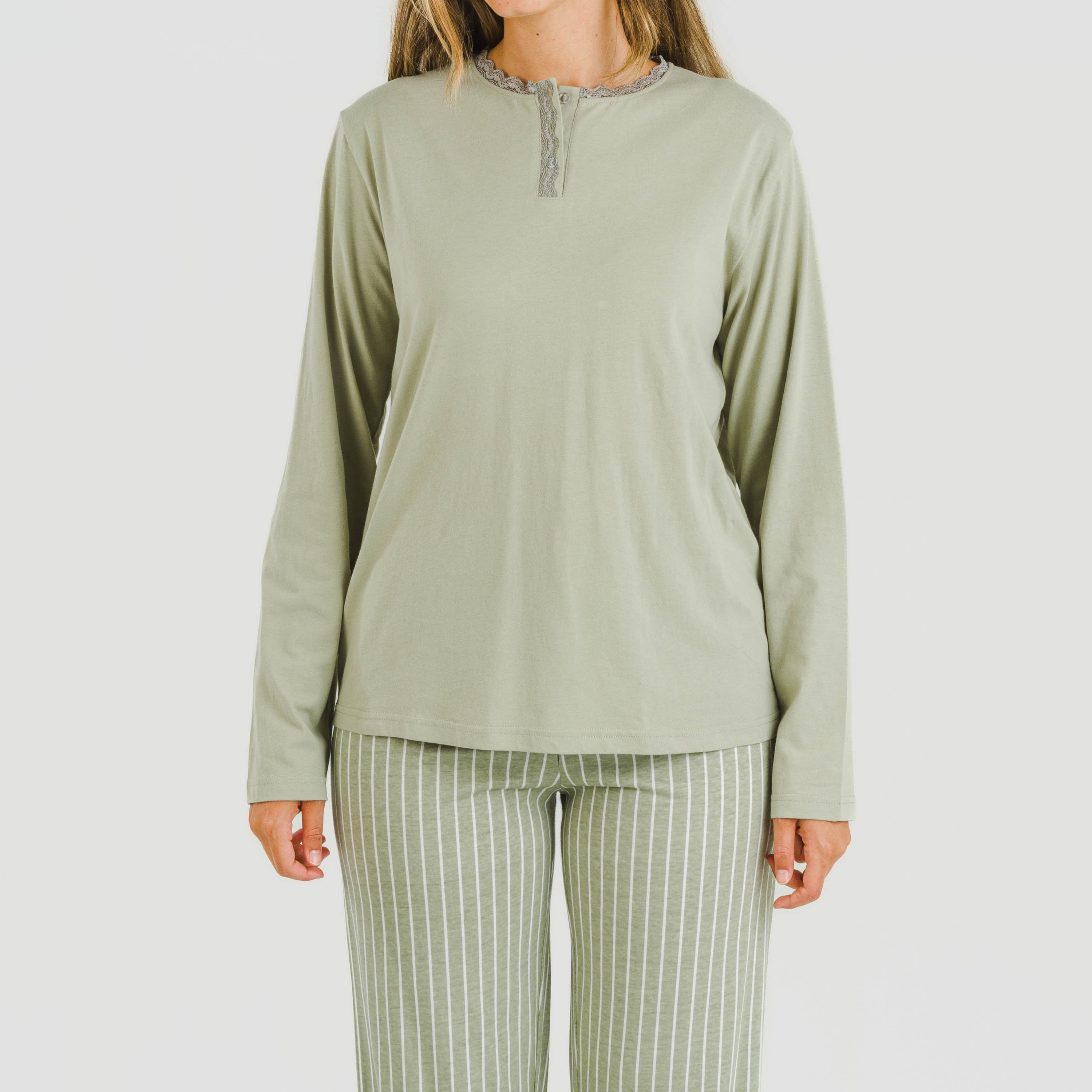 Pigiama lungo da donna a righe Beatrice