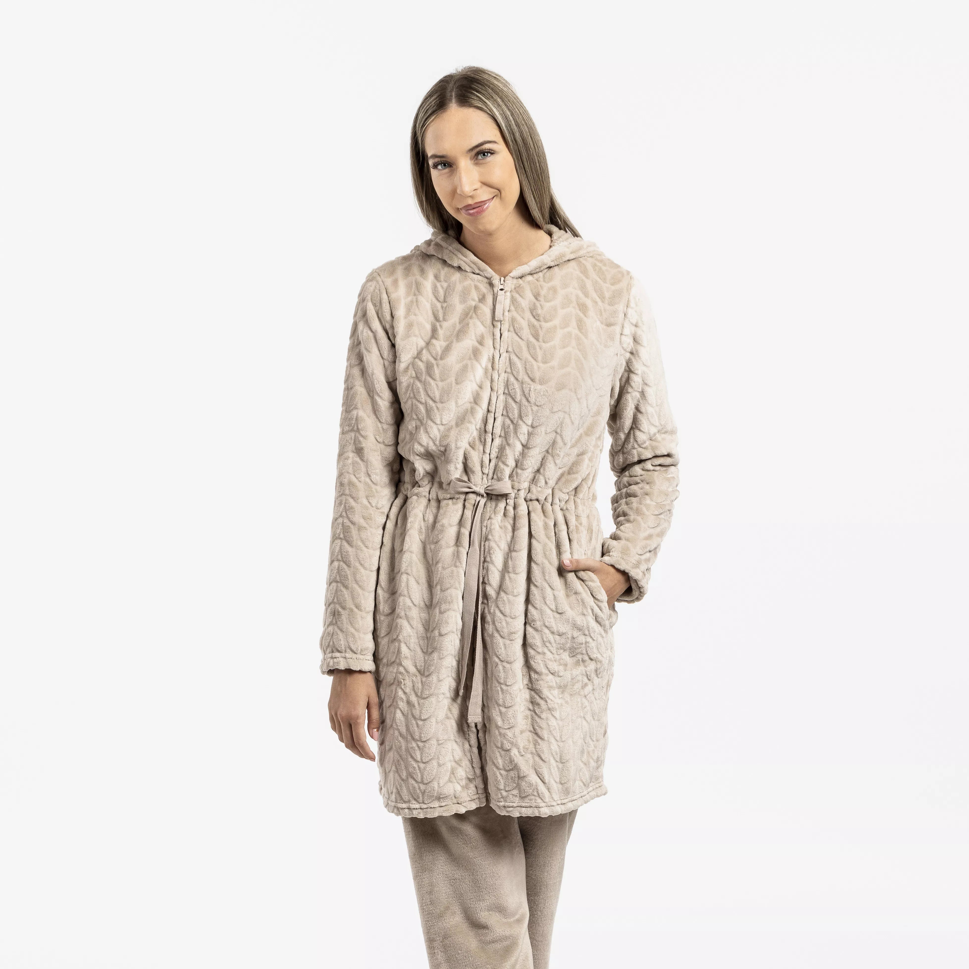 VESTAGLIA IN VELLUTO DEVORE CON CAPPELLO LISA