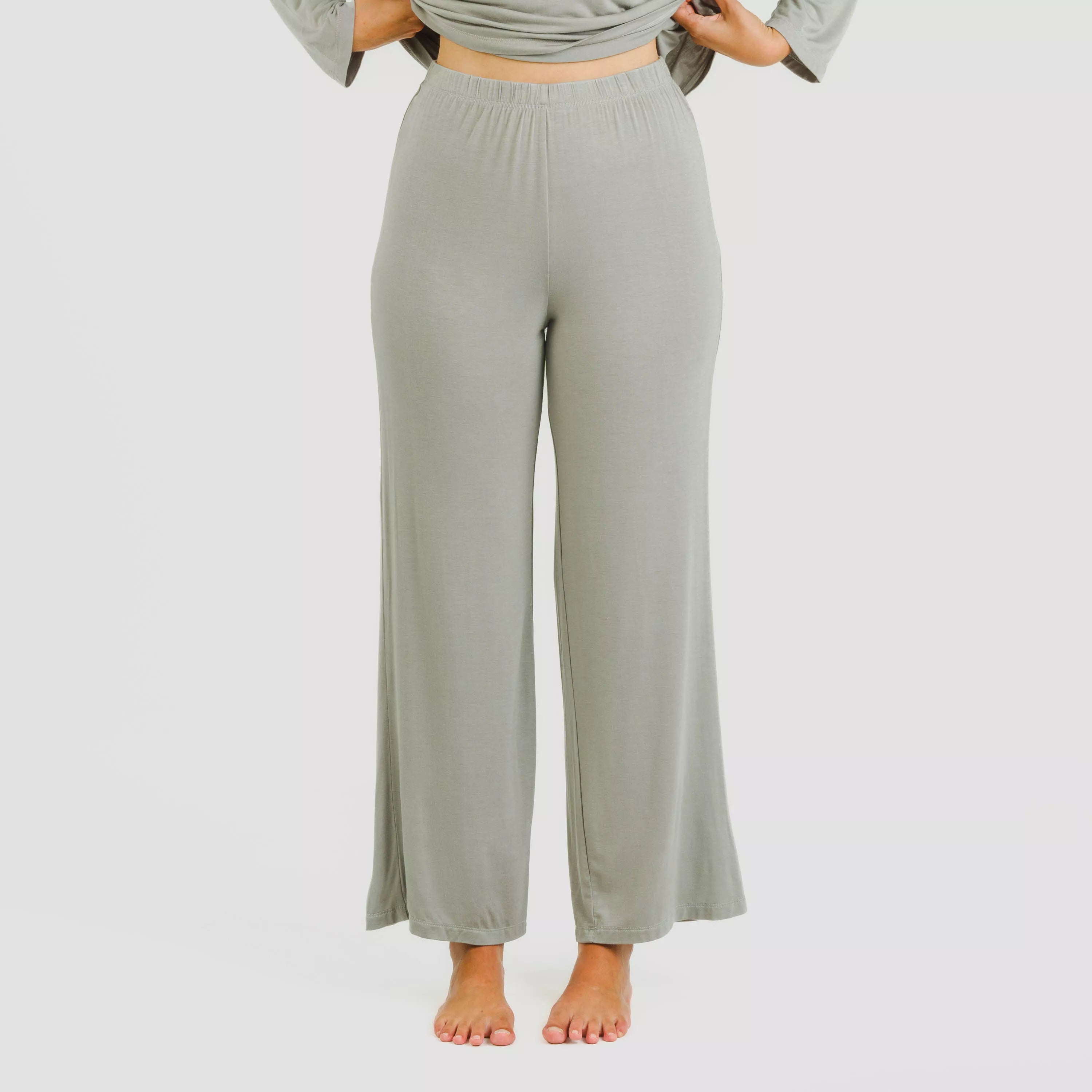 PIGIAMA LUNGO IN VISCOSA DA DONNA SEMPLICE