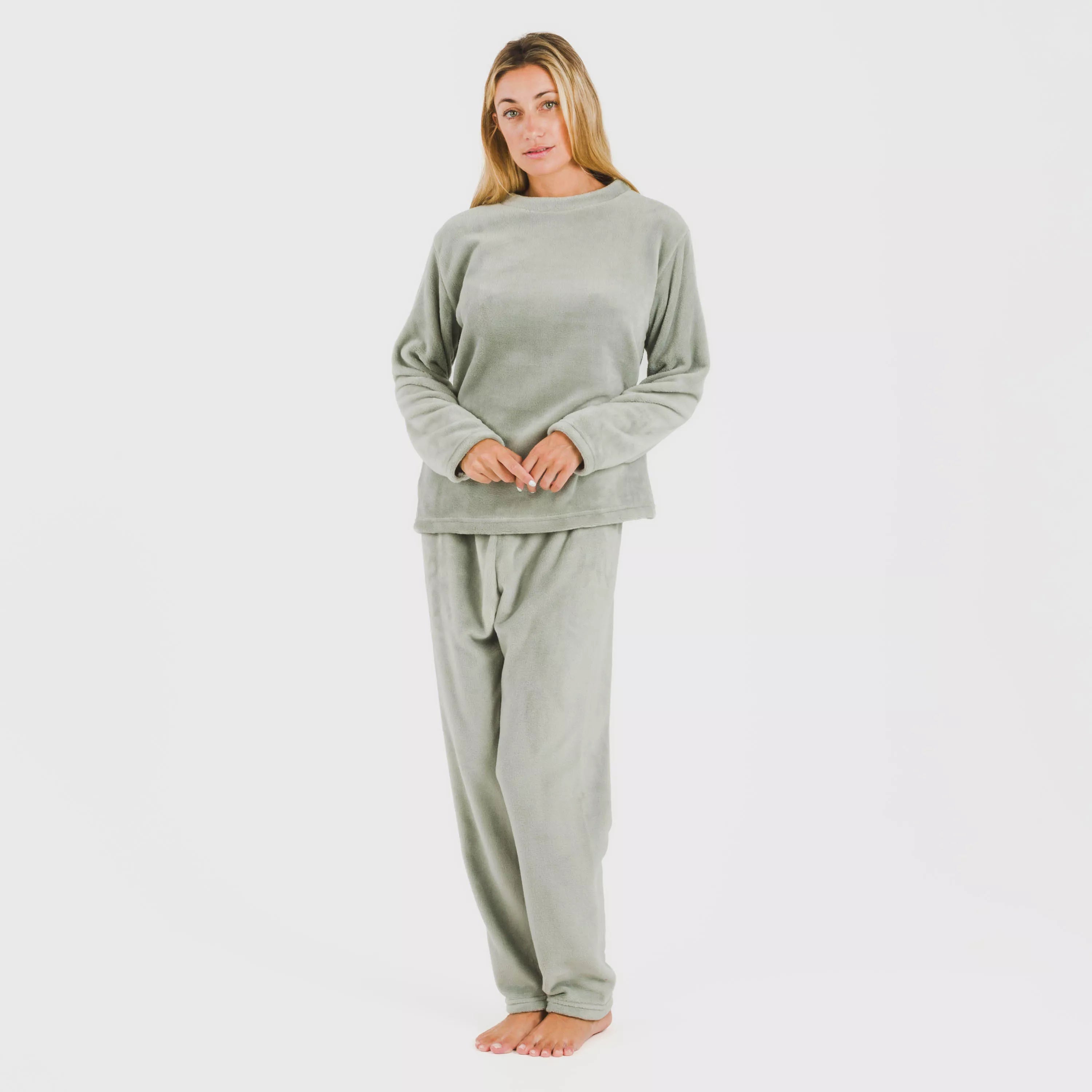 PIGIAMA IN VELLUTO SEMPLICE