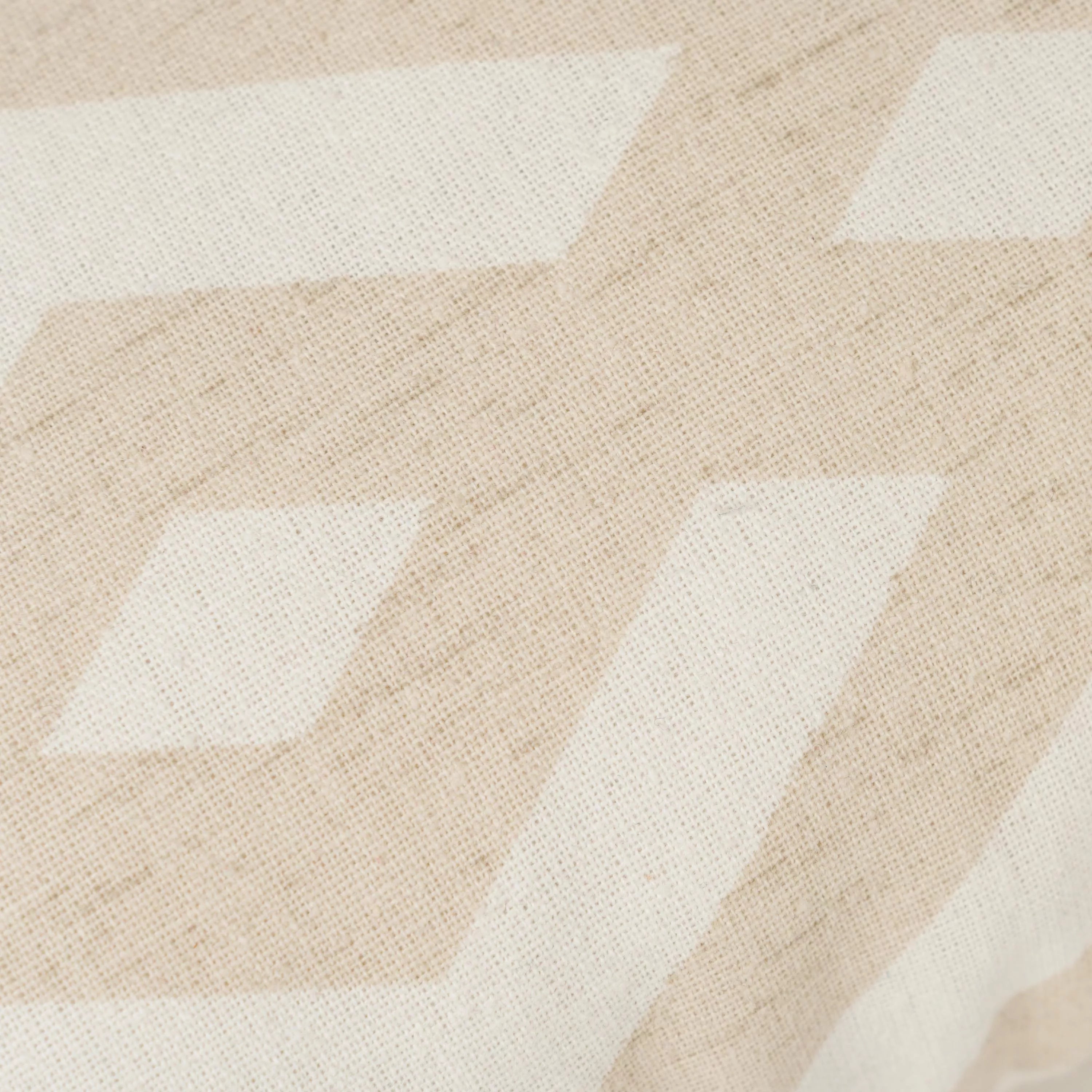 CUSCINO ANTIMACCHIA NELA