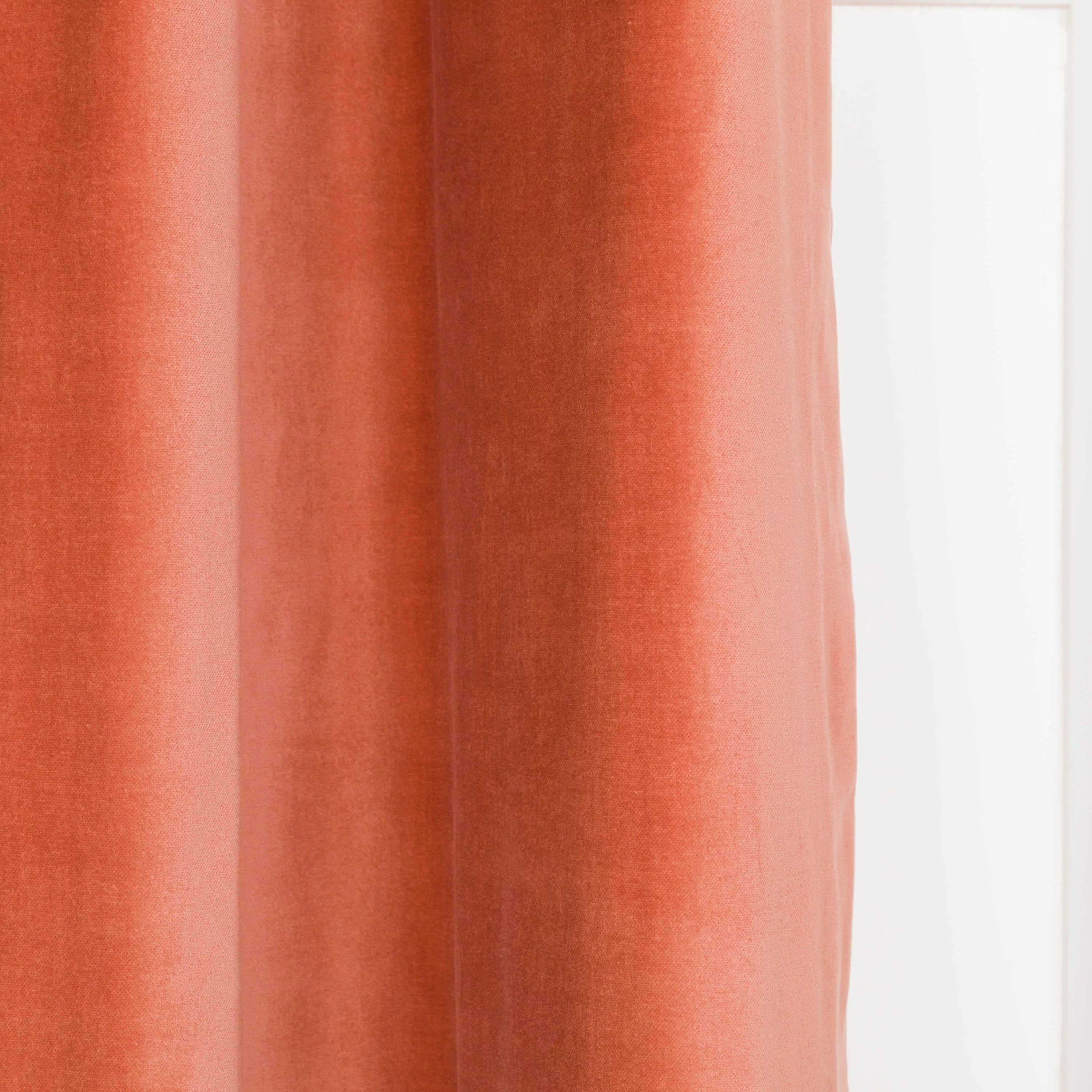 TENDA CON OCCHIELLI IN VELLUTO DI COTONE 140X260CM