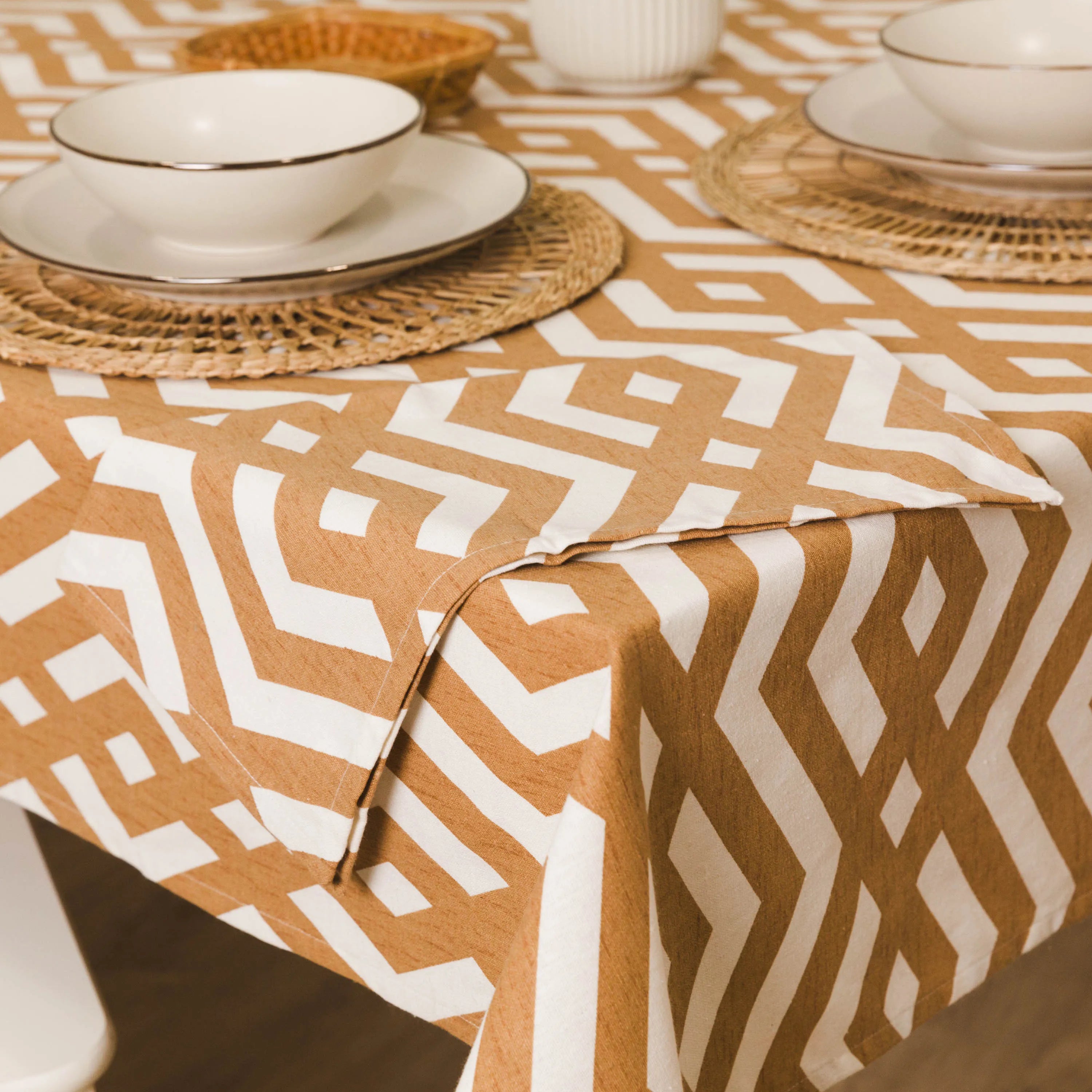 TOVAGLIA ANTIMACCHIA NELA