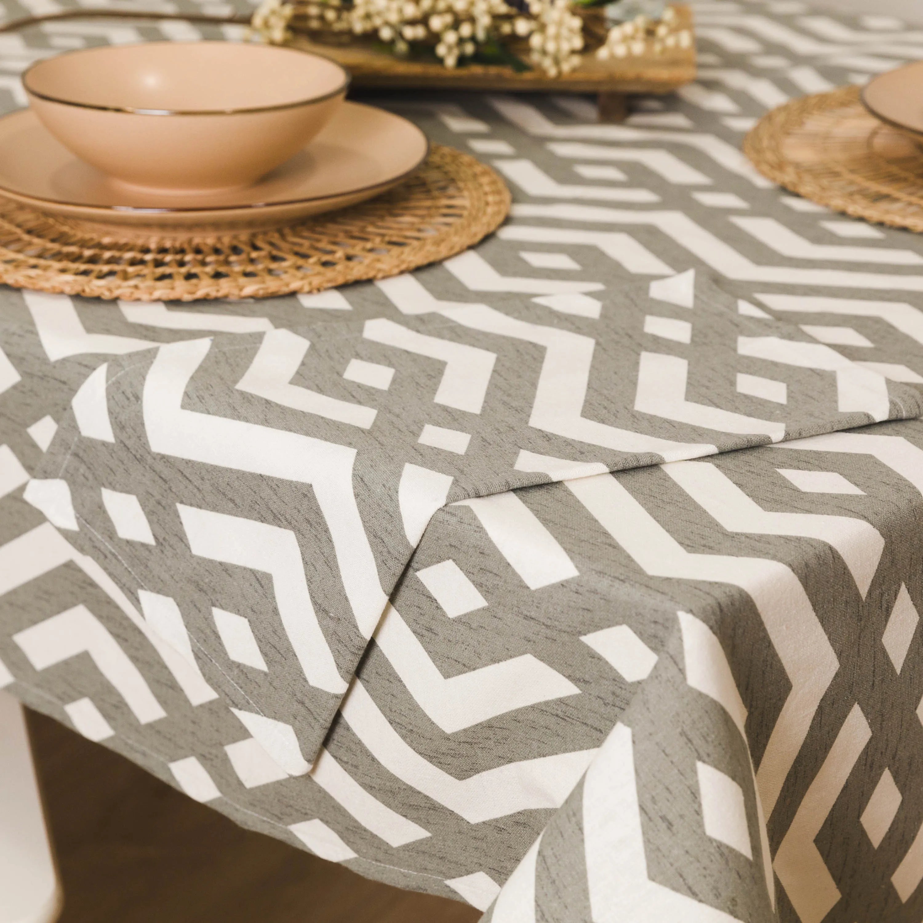 TOVAGLIA ANTIMACCHIA NELA