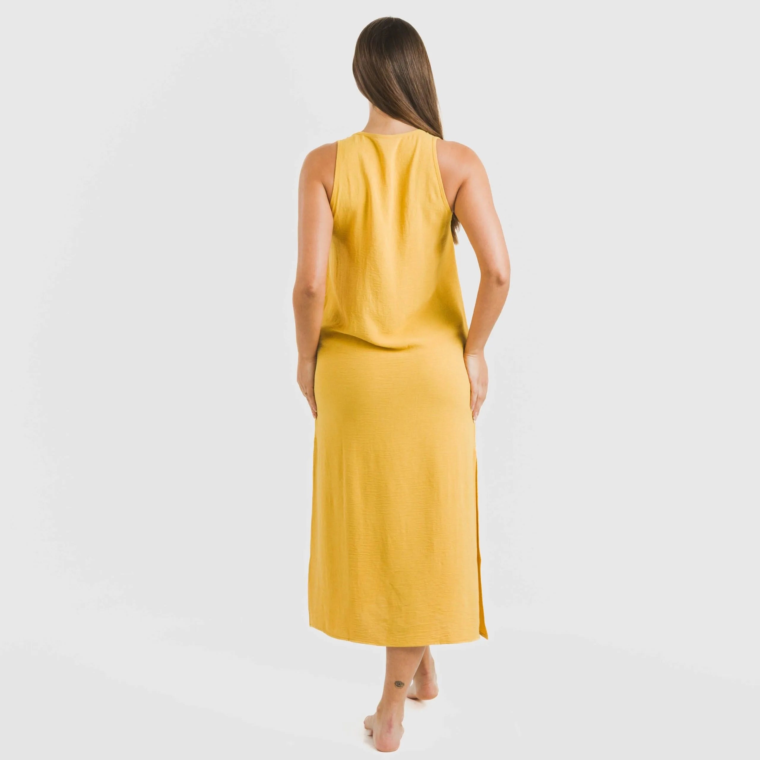 ABITO LUNGO BAMBULA CON SPALLINE