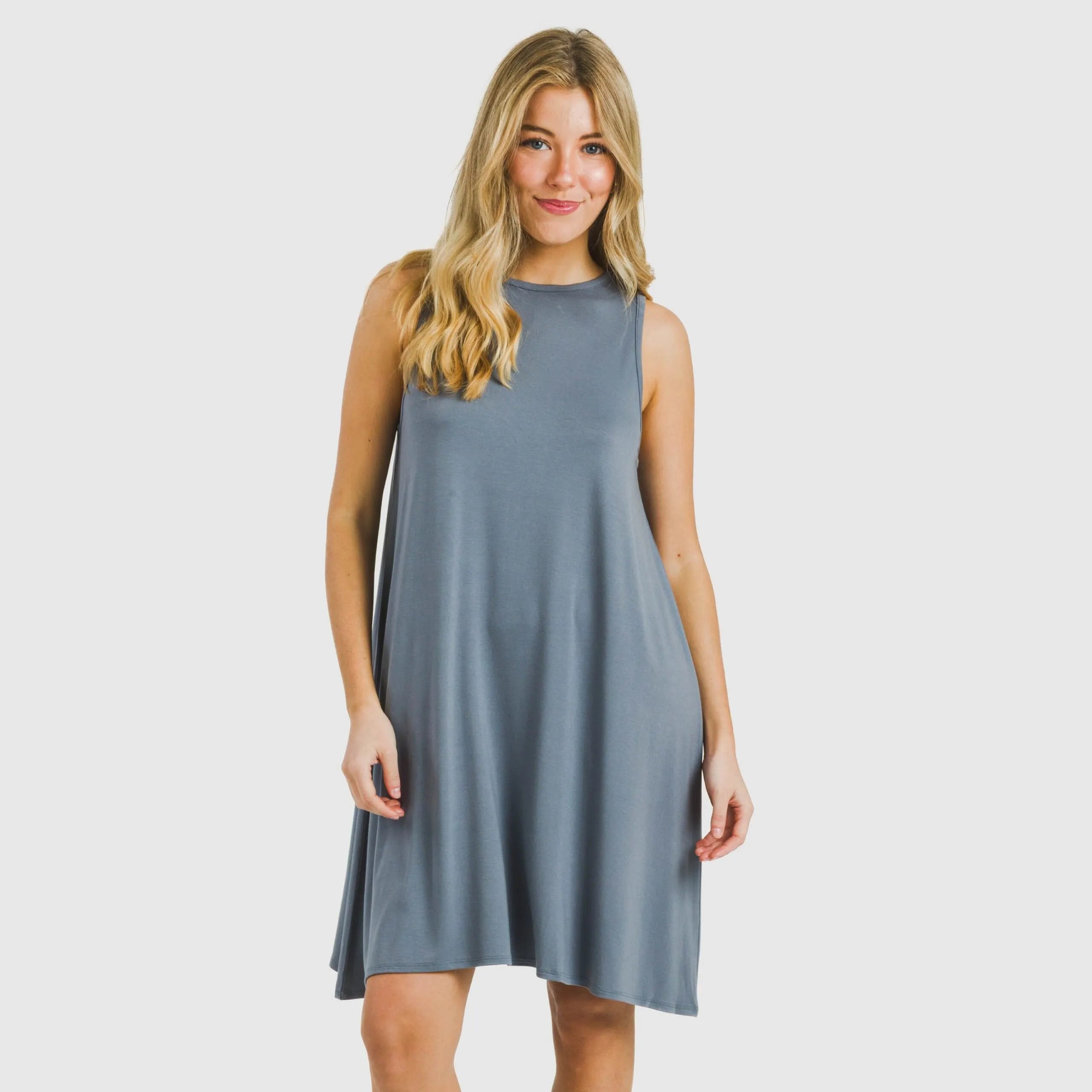 ABITO CORTO CON SPALLINE IN VISCOSA TINTA UNITA