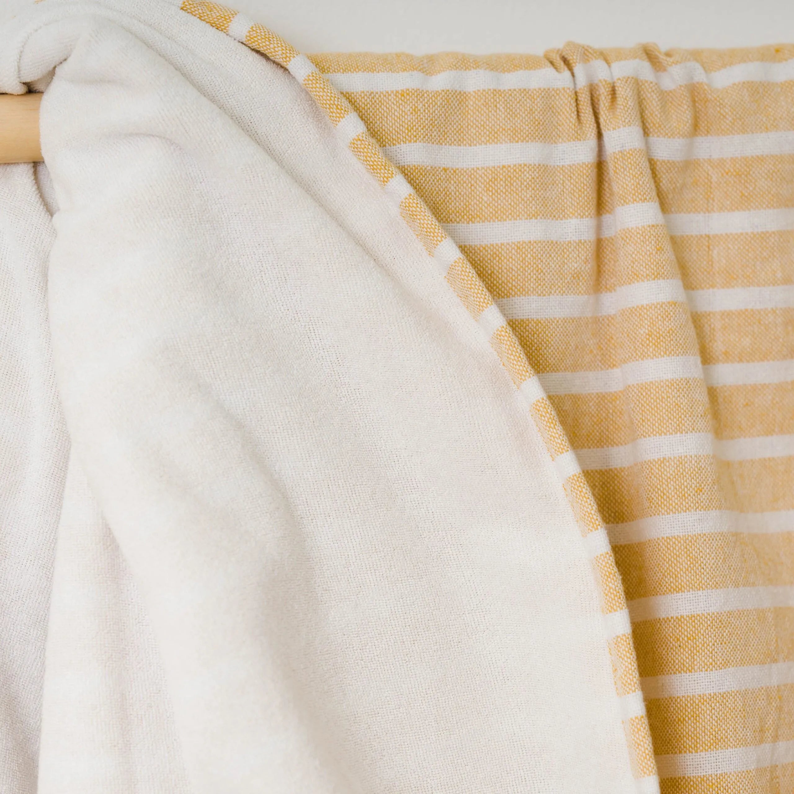 PACK PAREO ASCIUGAMANO + BORSA A RIGHE ALG