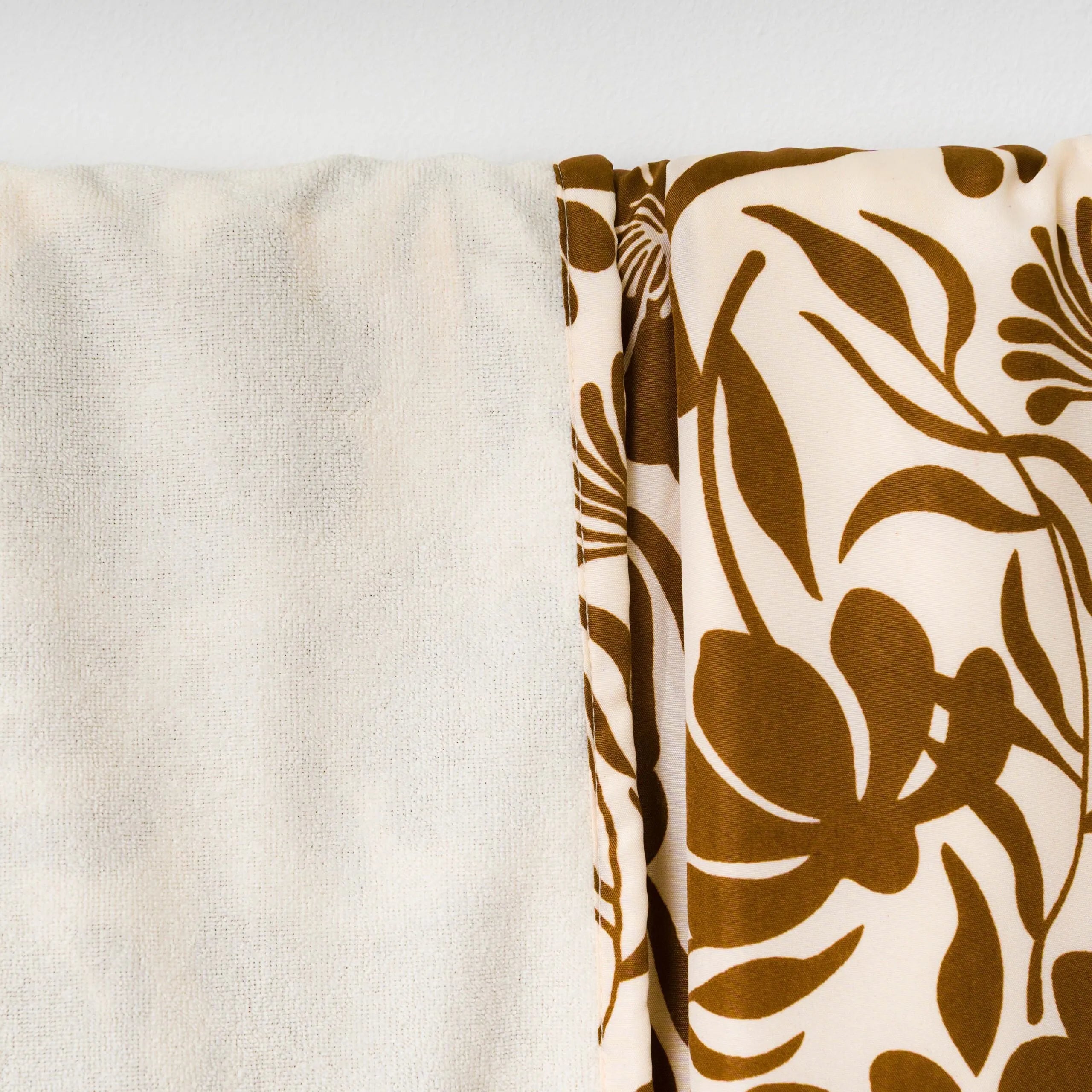 CONFEZIONE ASCIUGAMANO PARONGESCENTE + BORSA ALEXIS