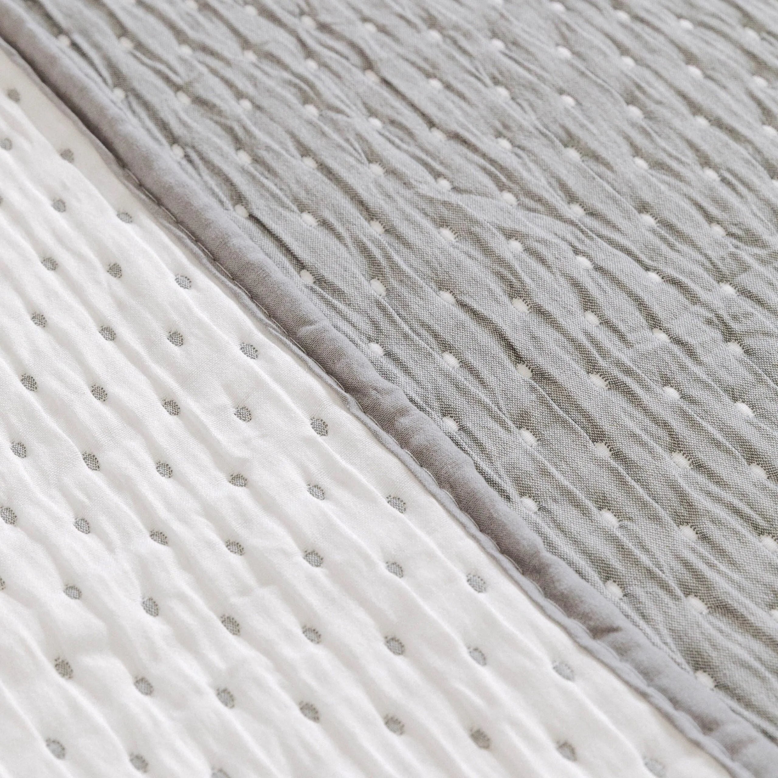 TRAPUNTA IN MAGLIA JACQUARD DT