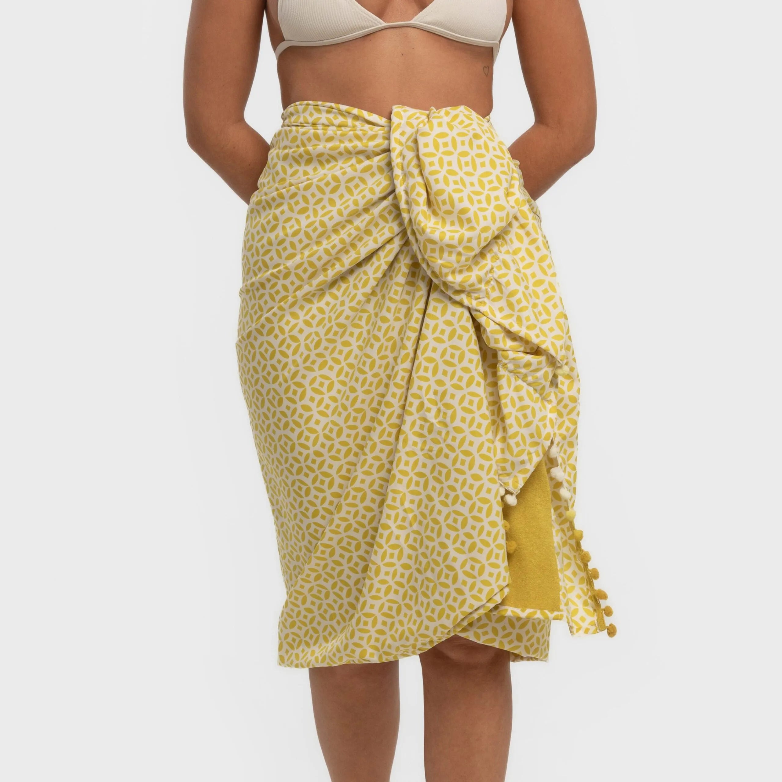 CONFEZIONE ASCIUGAMANO PARONGESCENTE + BORSA CLAU