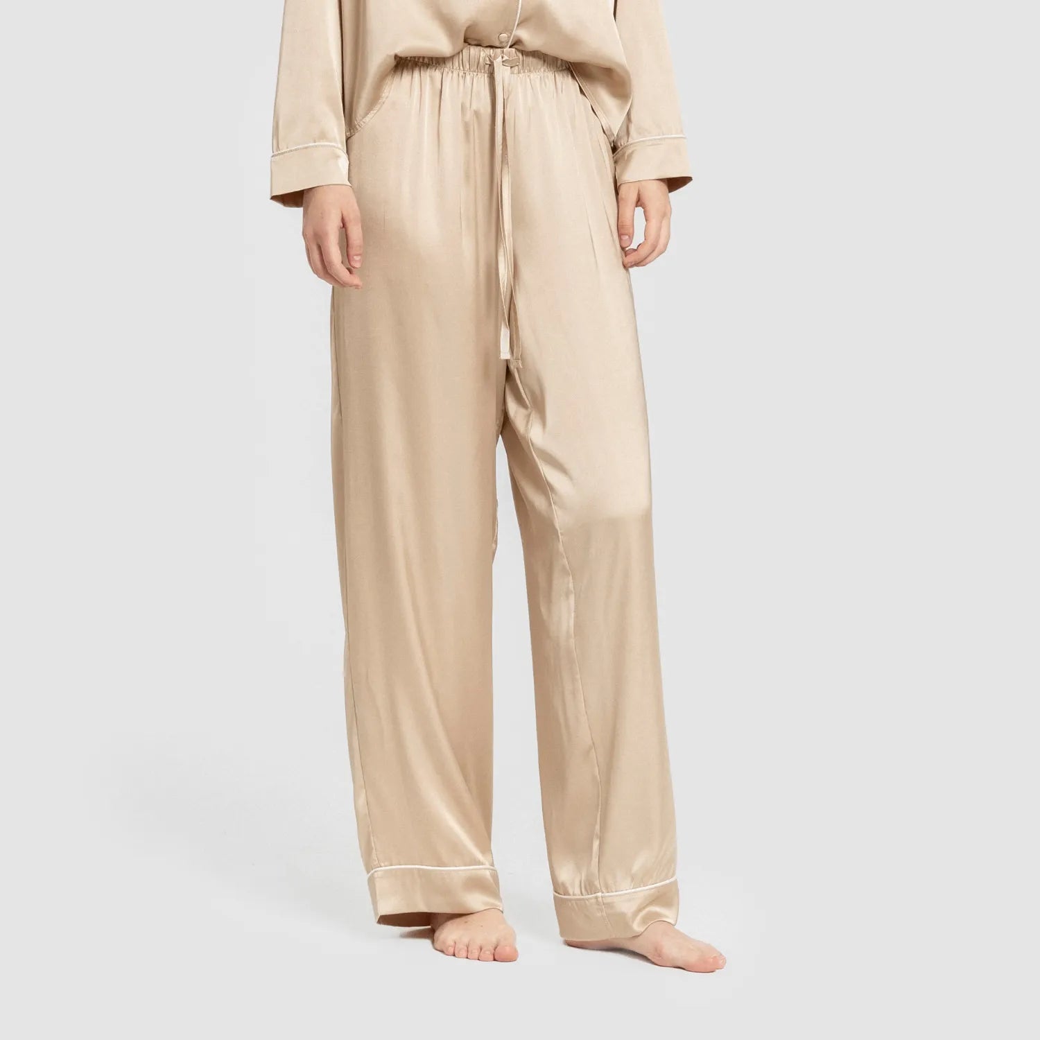 Pigiama lungo in raso da donna Friday Solid