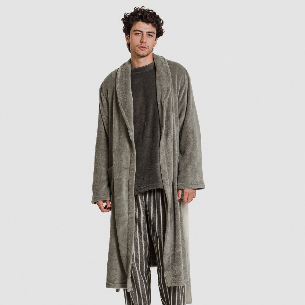 Bata coral hombre lisa