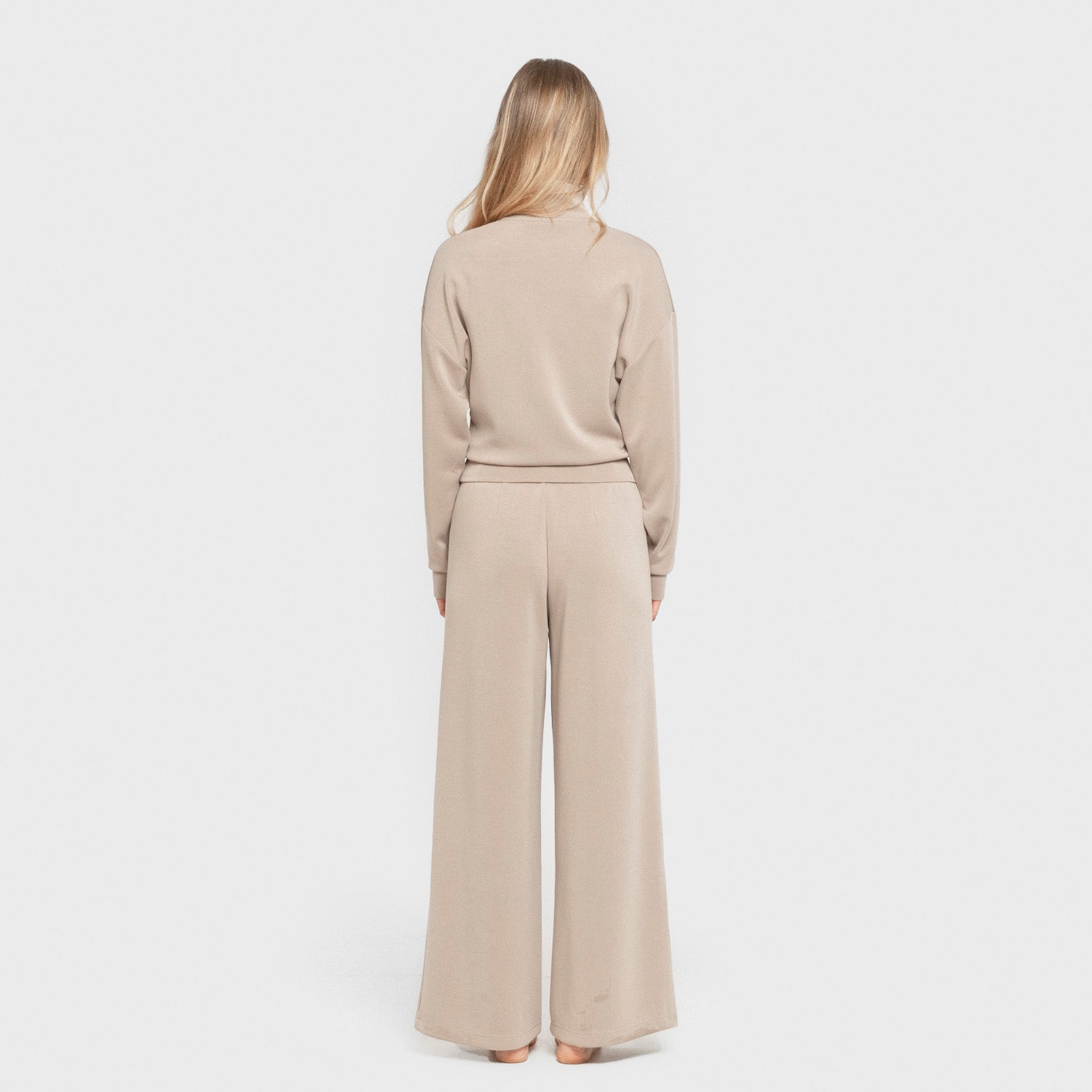 Sudadera cuello subido estilo modal mujer beige