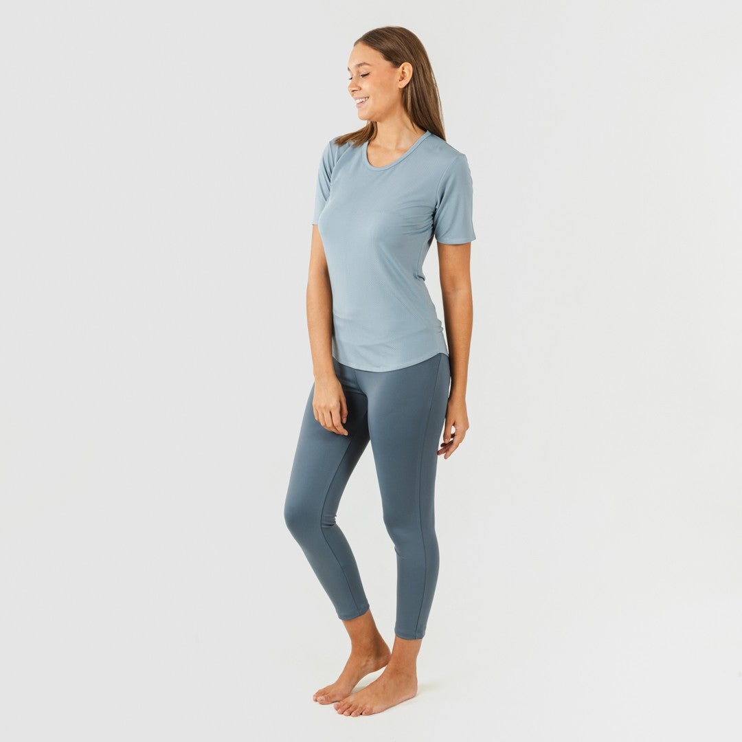 Completo sportivo da donna con leggings lunghi, modello M/C