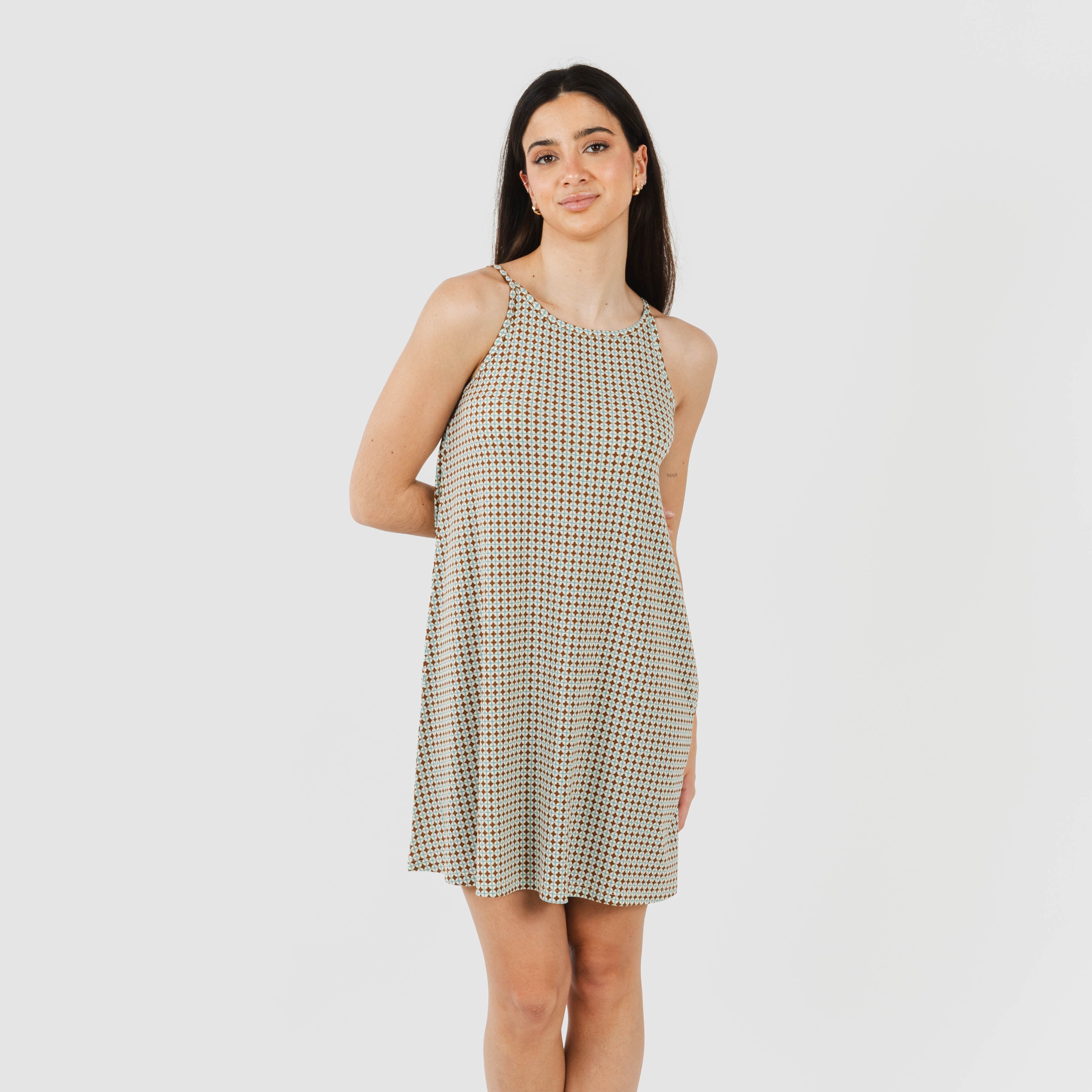 Abito corto in crêpe senza spalline in tamila