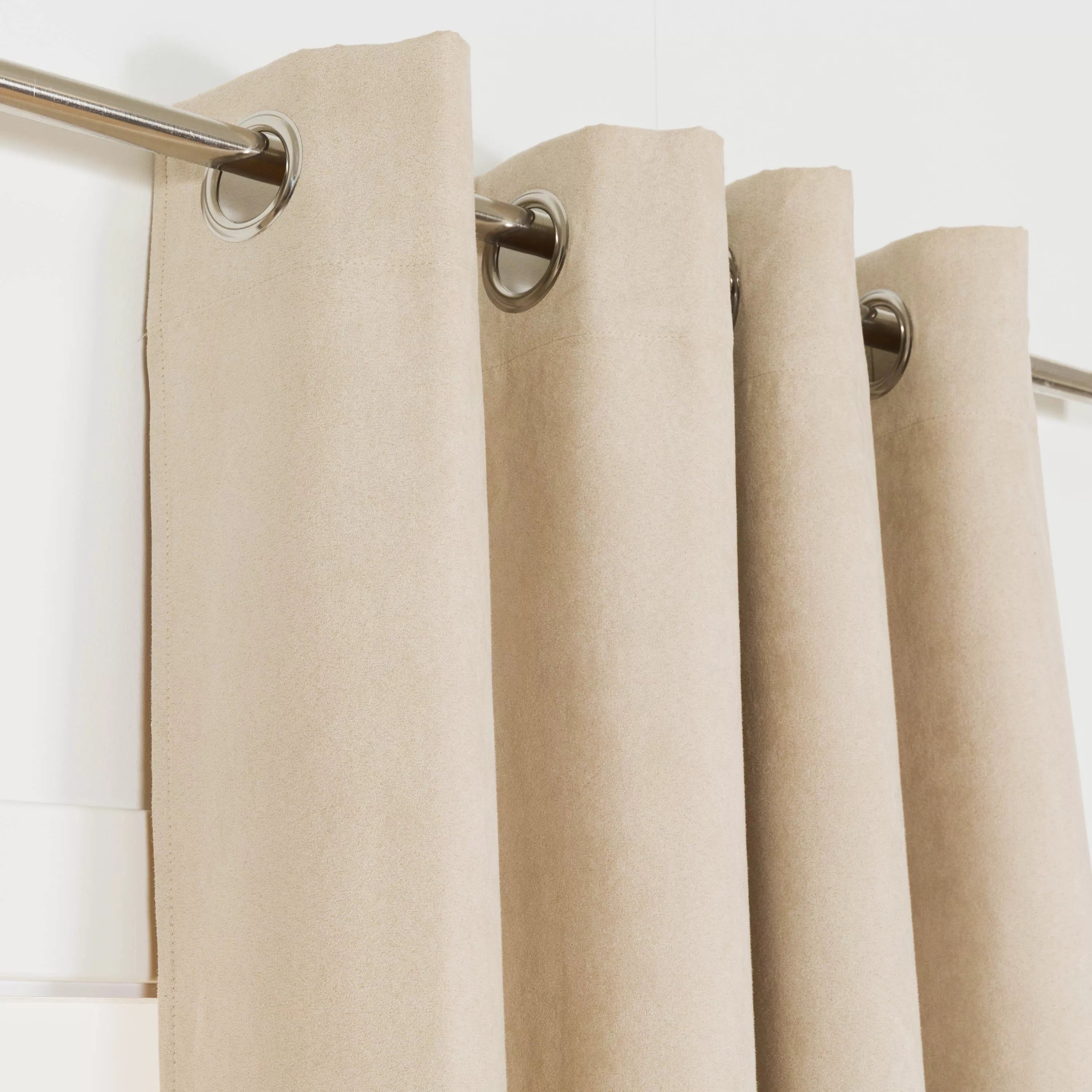 TENDA CON OCCHIELLI IN CAMOSCIO