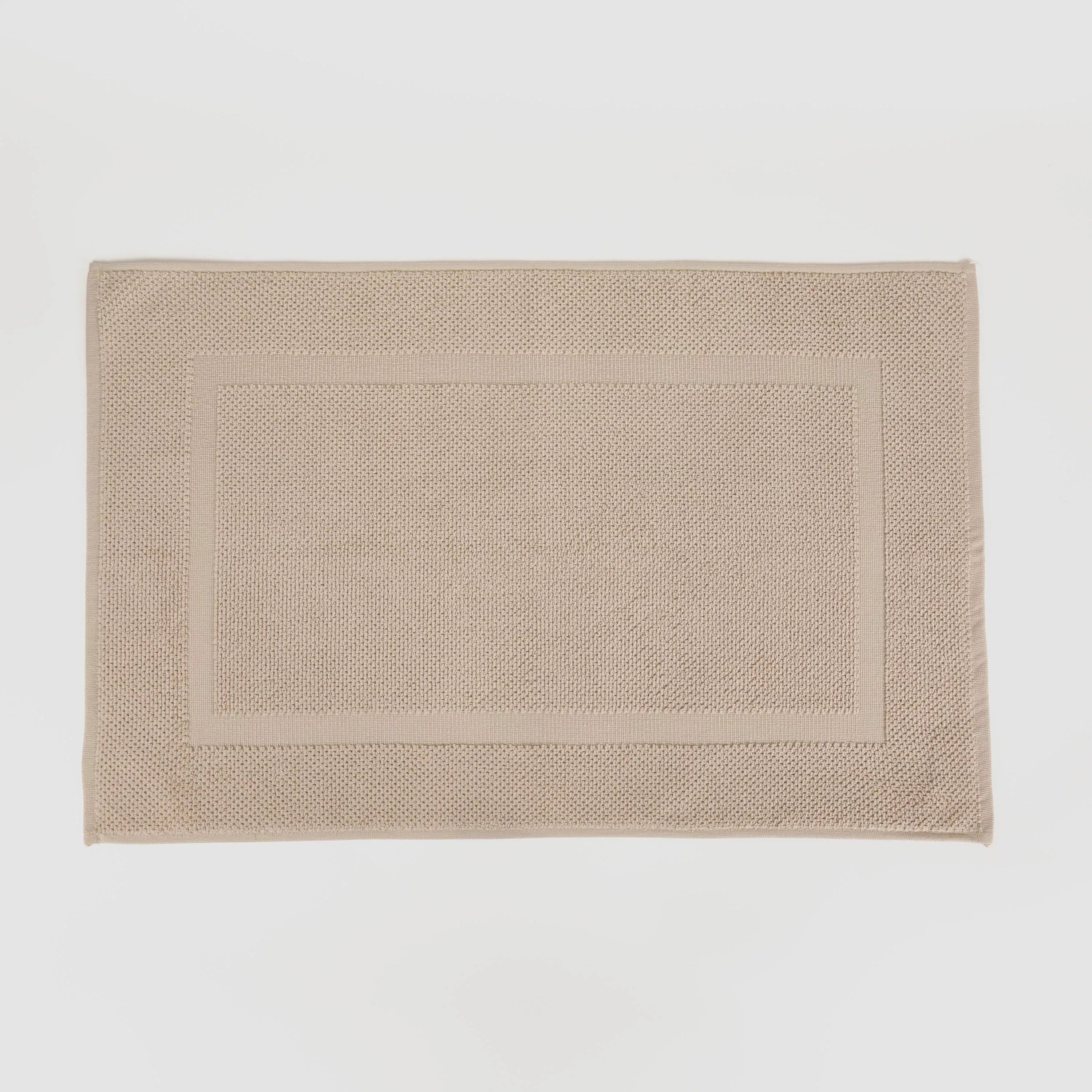 TAPPETO UNICO 870 GR