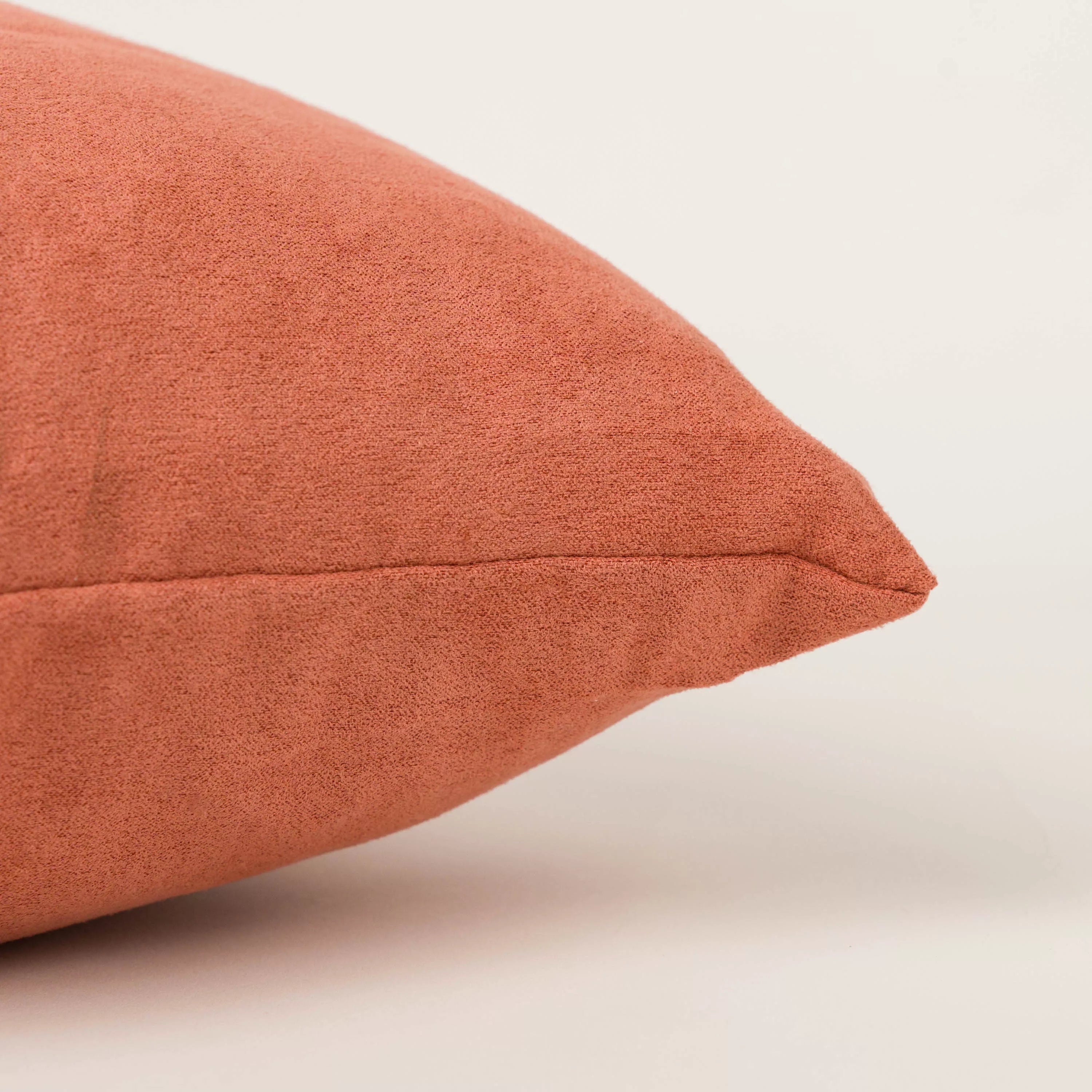 CUSCINO PRIMA DELLA TINTURA