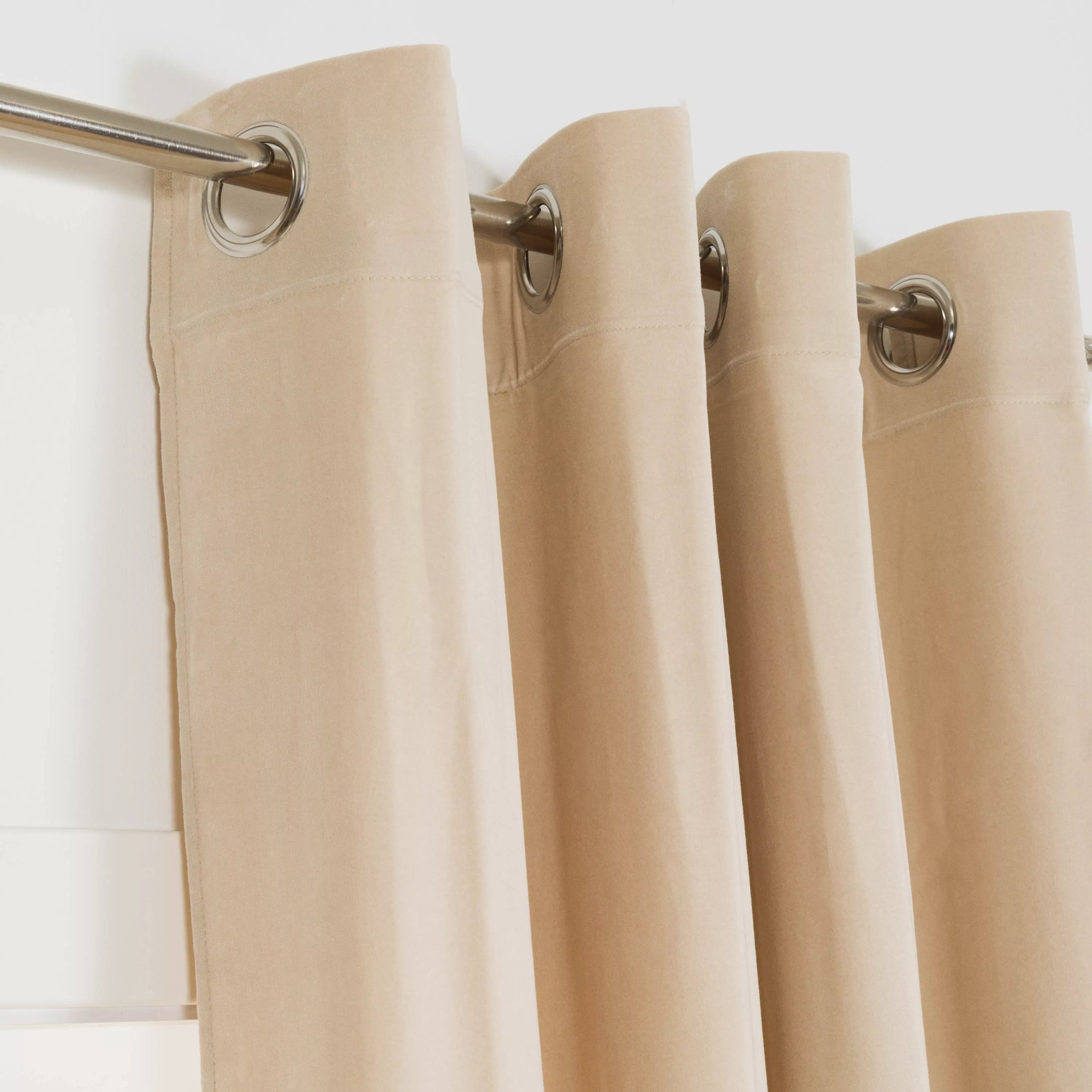 TENDA CON OCCHIELLI IN VELLUTO DI COTONE 140X260CM