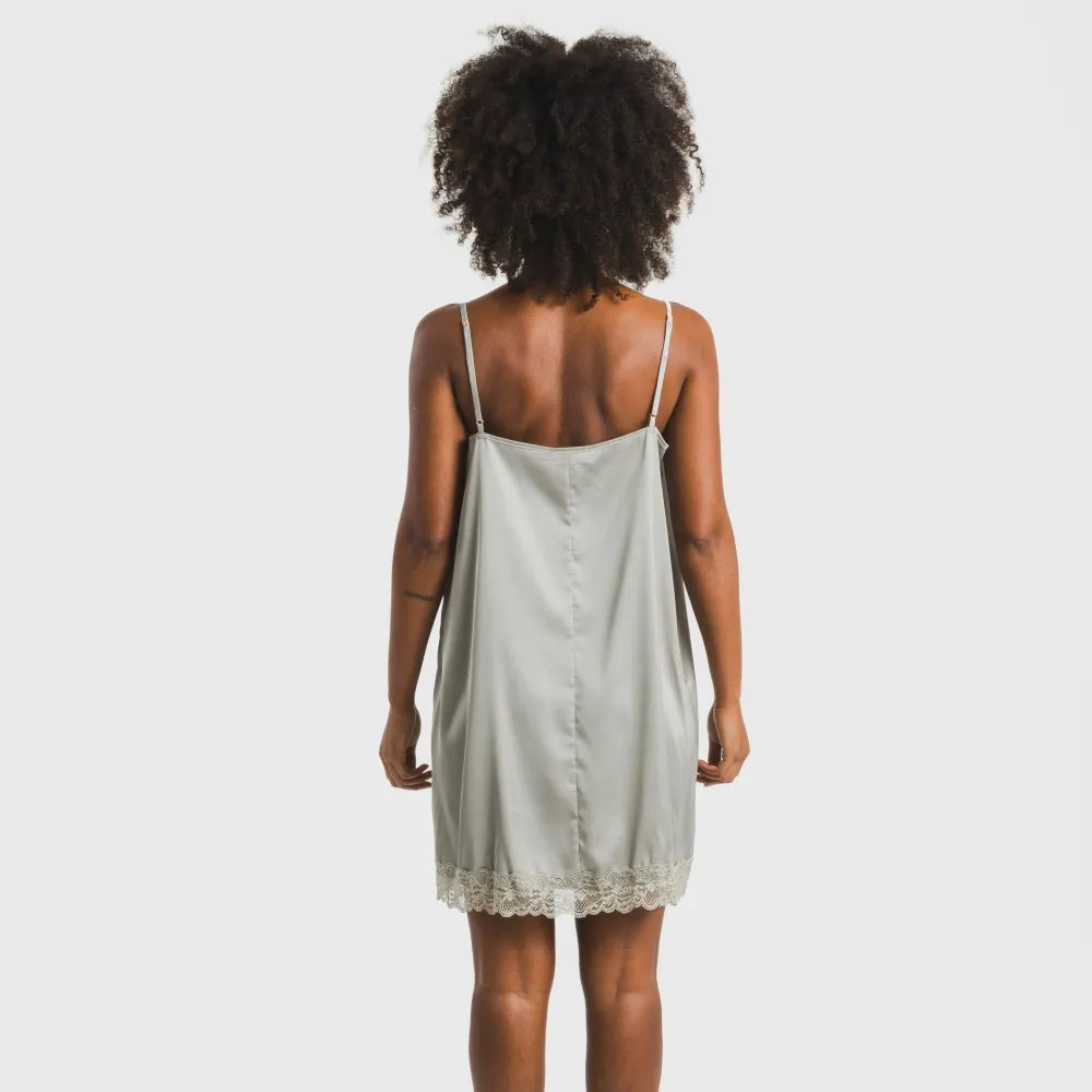 SHORT SATEN FRIDAY PLAIN NIGHTGIFT