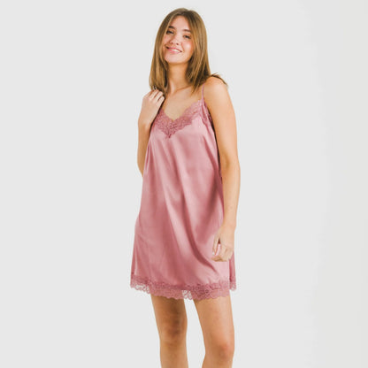 SHORT SATEN FRIDAY PLAIN NIGHTGIFT