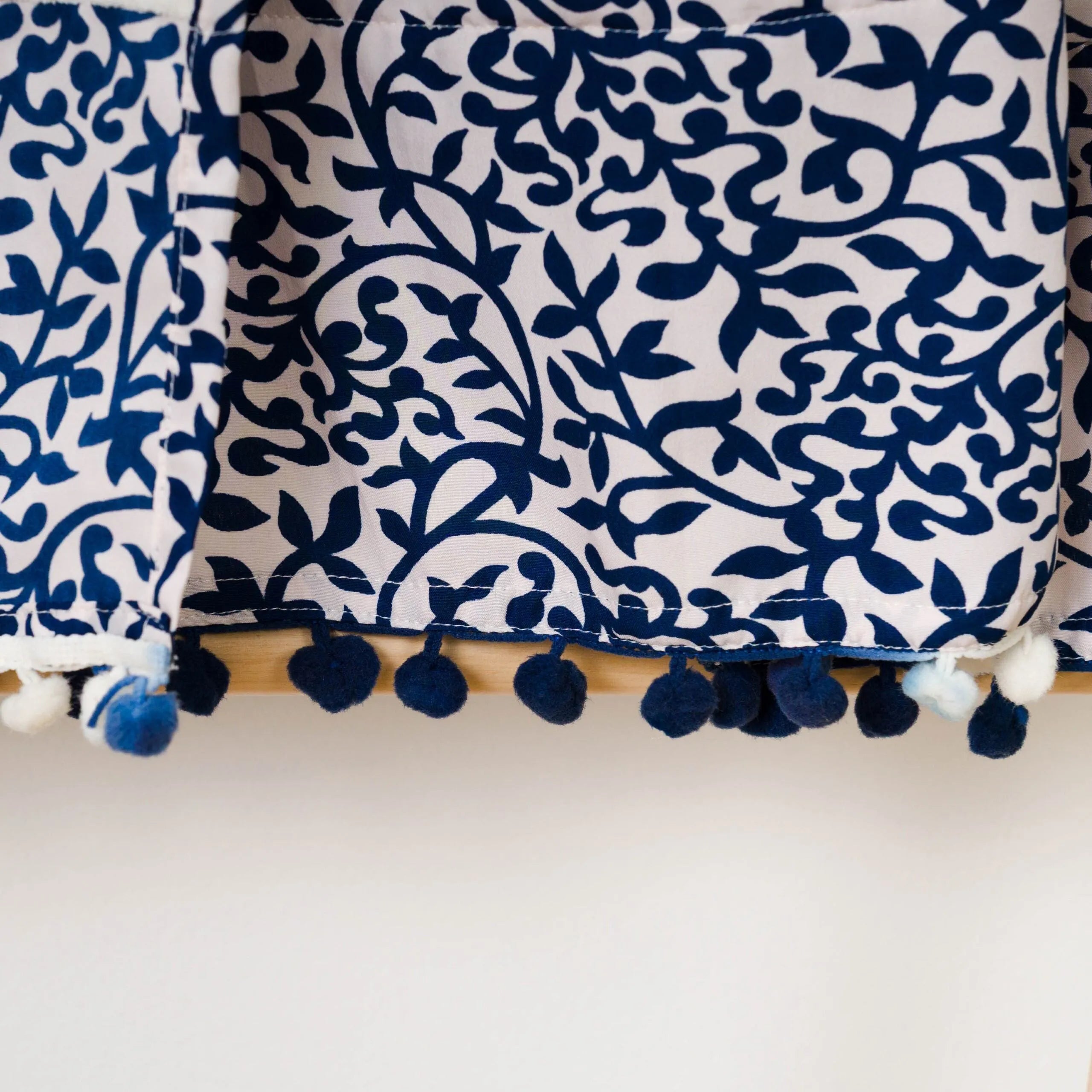 CONFEZIONE ASCIUGAMANO SARONG + BORSA A MANO