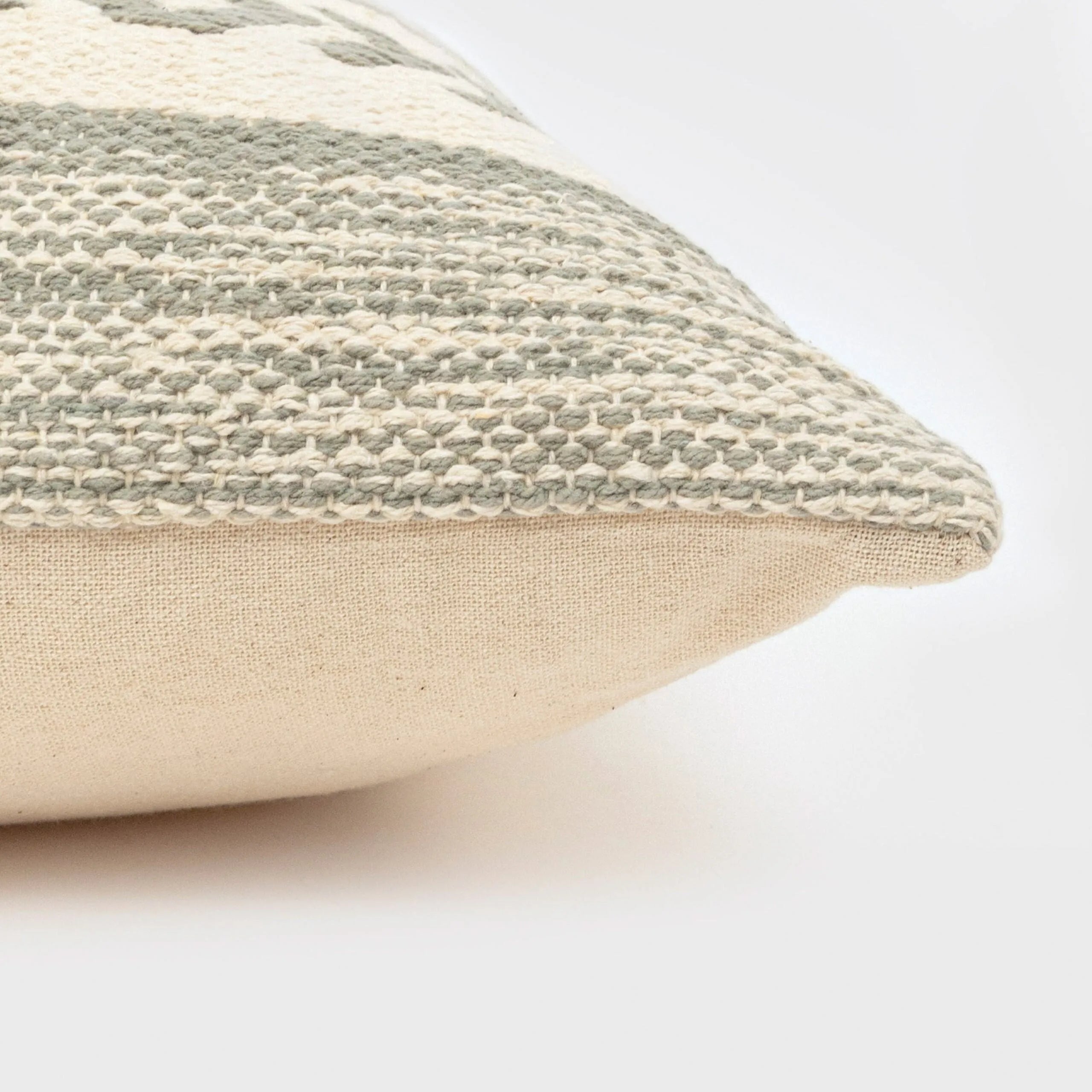 CUSCINO ALG BURTON WTE-CS-623