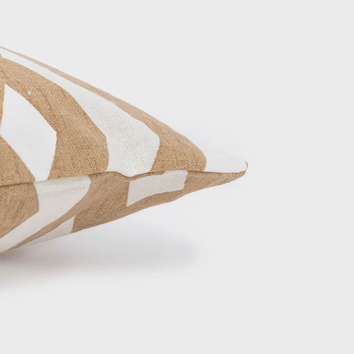 CUSCINO ANTIMACCHIA NELA